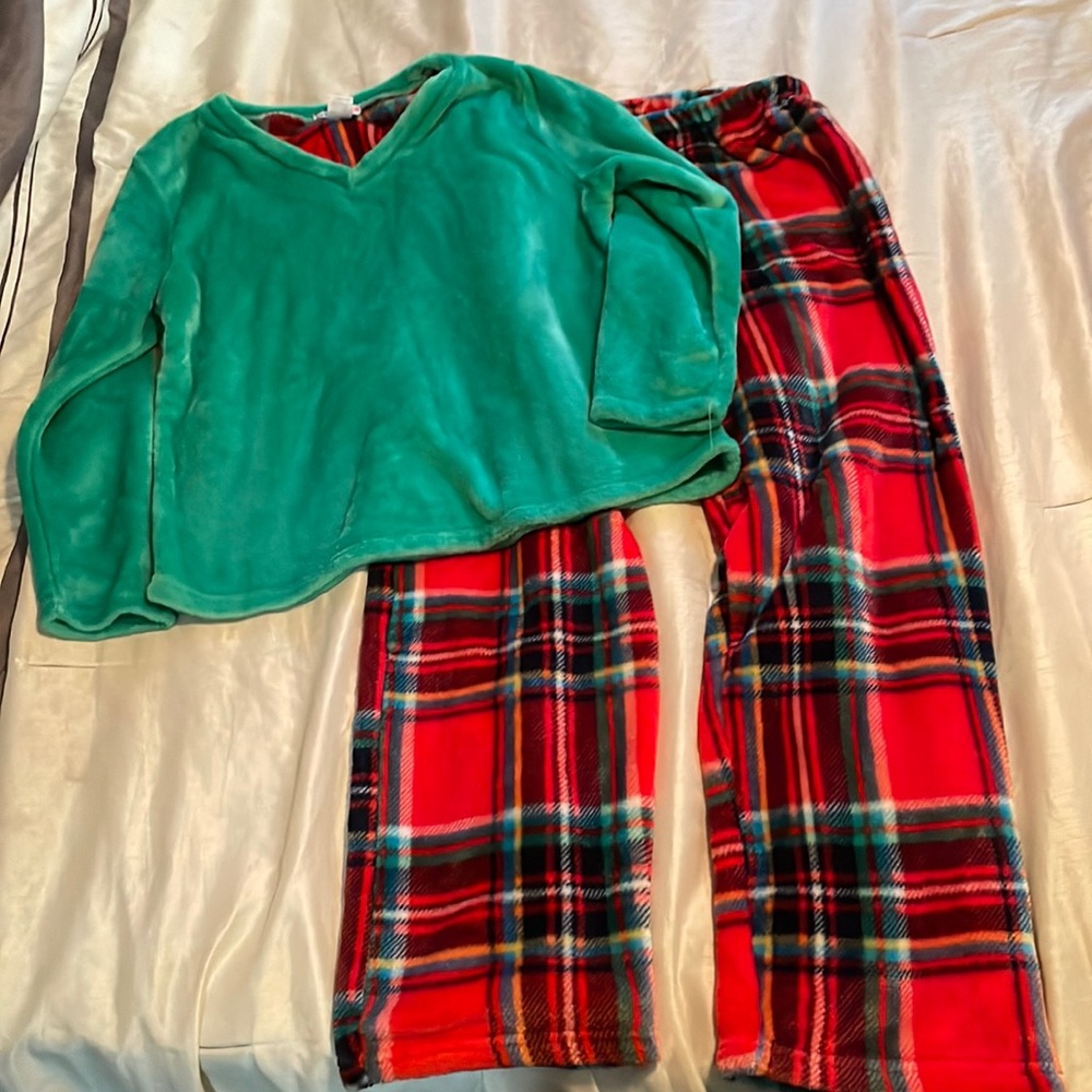 Women’s large fleece pj set